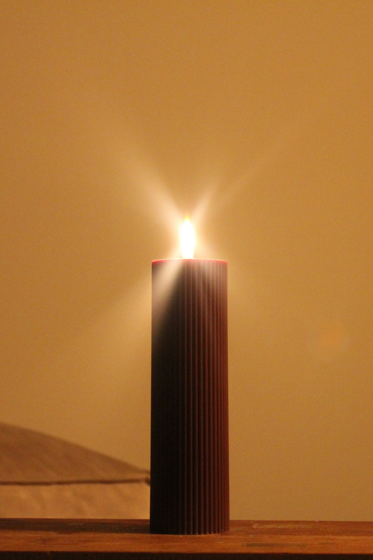 Essence Candle Tall - Bordeaux